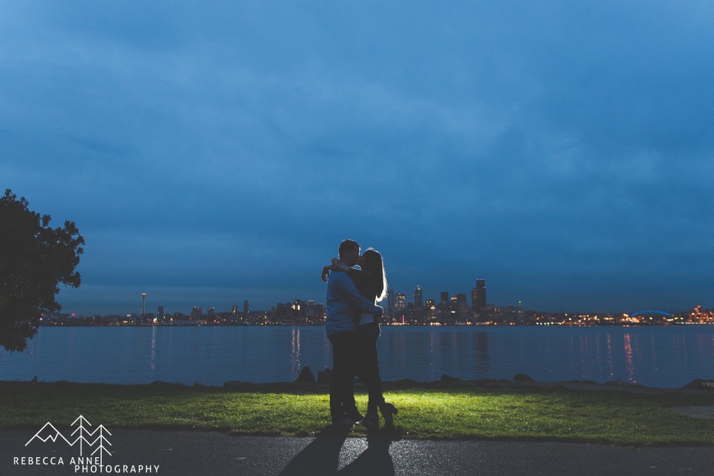 Night photography from Alki Beach in West Seattle.