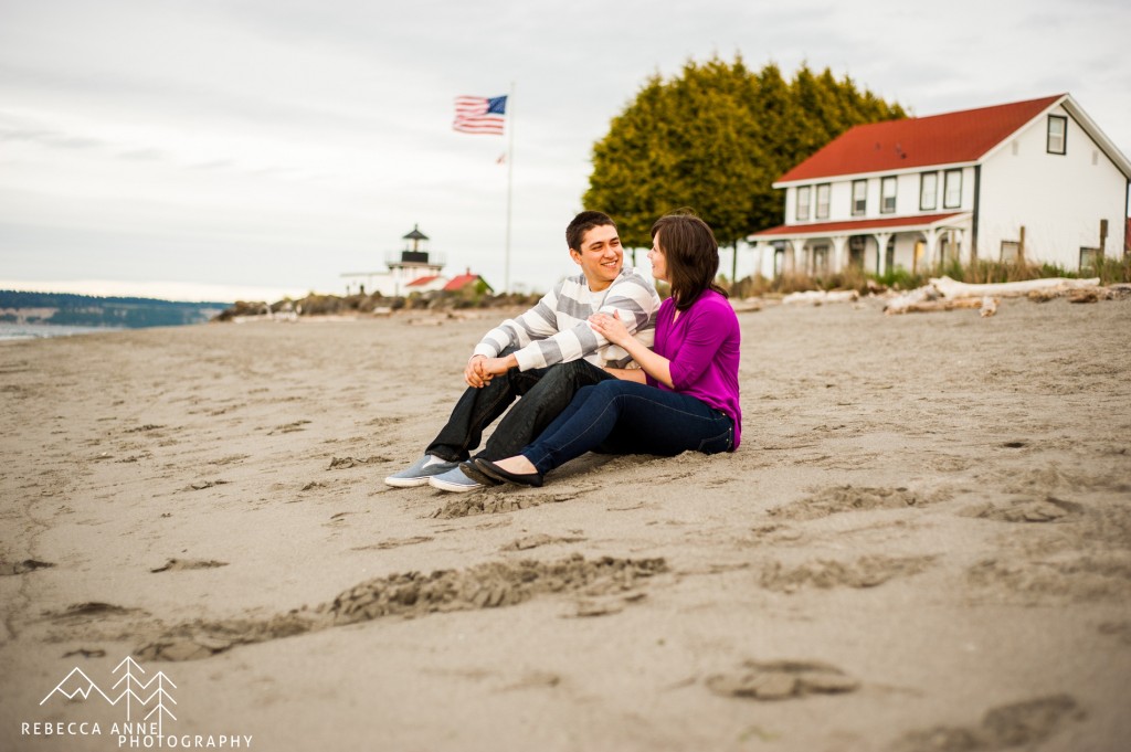 Point-No-Point Lighthouse Engagement // Kayla & Jason Tacoma Seattle Wedding Photographer 6