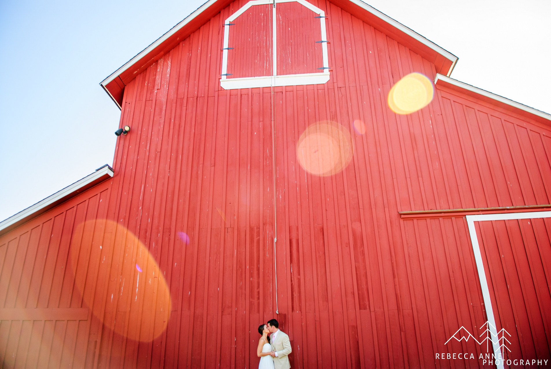 Pickering Barn Wedding // Meryl & Barrett Tacoma Seattle Wedding Photographer 19
