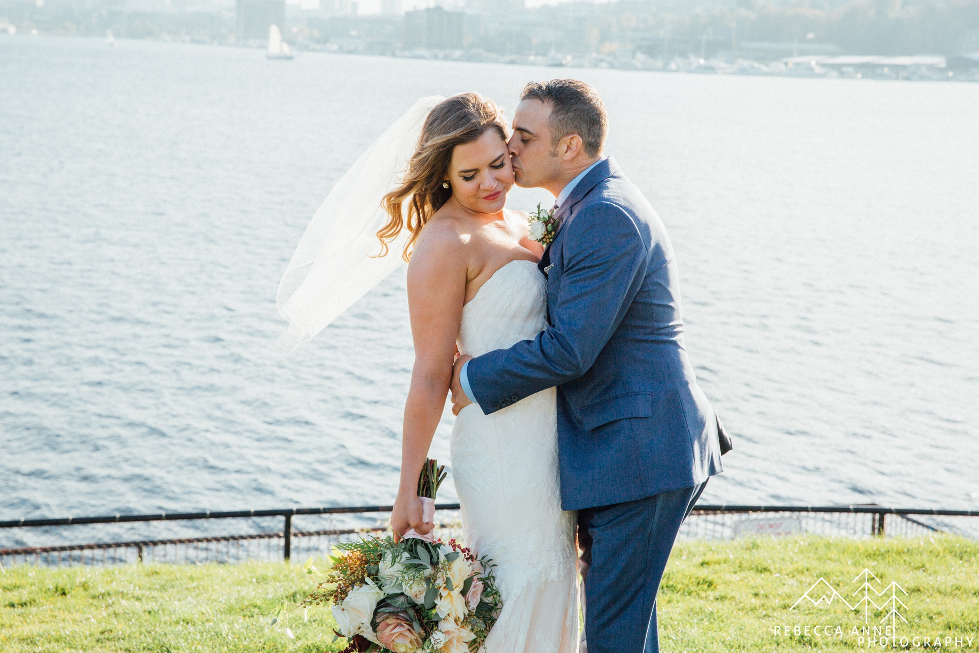 MV Skansonia Wedding,Seattle Wedding Photographer,Seattle Wedding Photography,Gasworks Wedding Photography,Lake Union Wedding,Boat Wedding,Seattle Waterfront Wedding,
