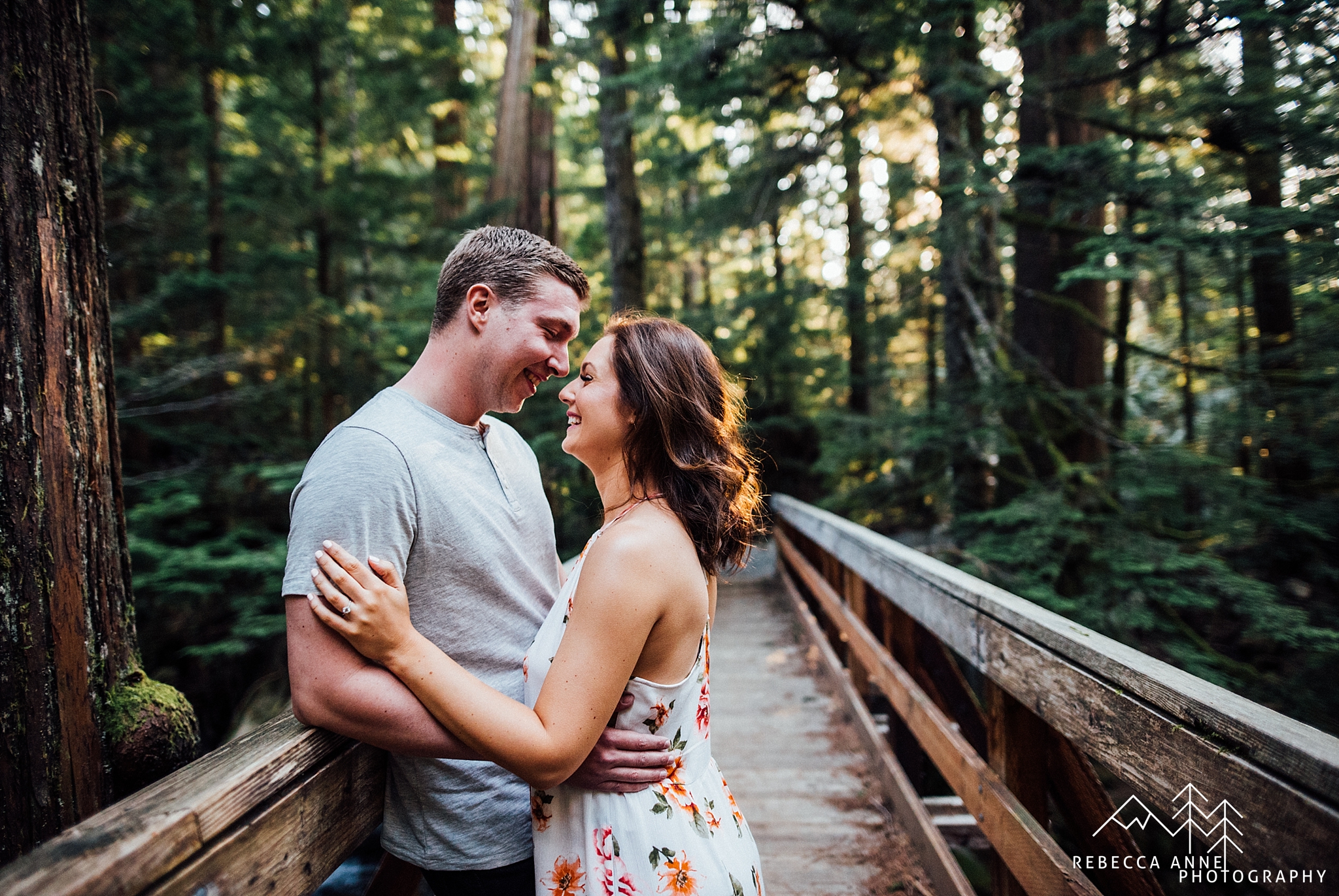 Seattle Engagement Photographer,Seattle Engagement Photos,Seattle Wedding Photographer,Seattle Wedding Photography,Snoqualmie Falls Engagement,Tacoma Engagement Photographer,Tacoma Engagement photots,Tacoma Wedding Photographer,