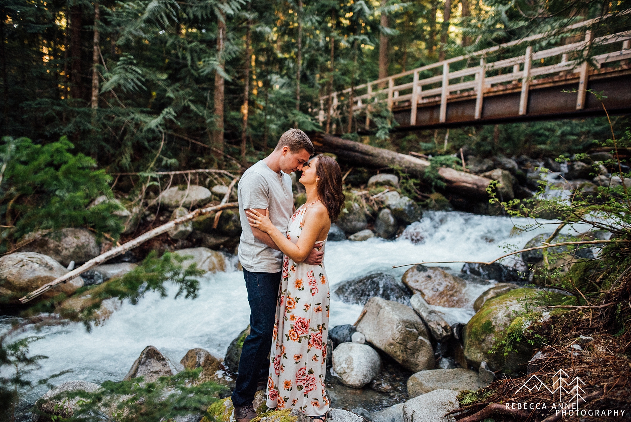 Seattle Engagement Photographer,Seattle Engagement Photos,Seattle Wedding Photographer,Seattle Wedding Photography,Snoqualmie Falls Engagement,Tacoma Engagement Photographer,Tacoma Engagement photots,Tacoma Wedding Photographer,