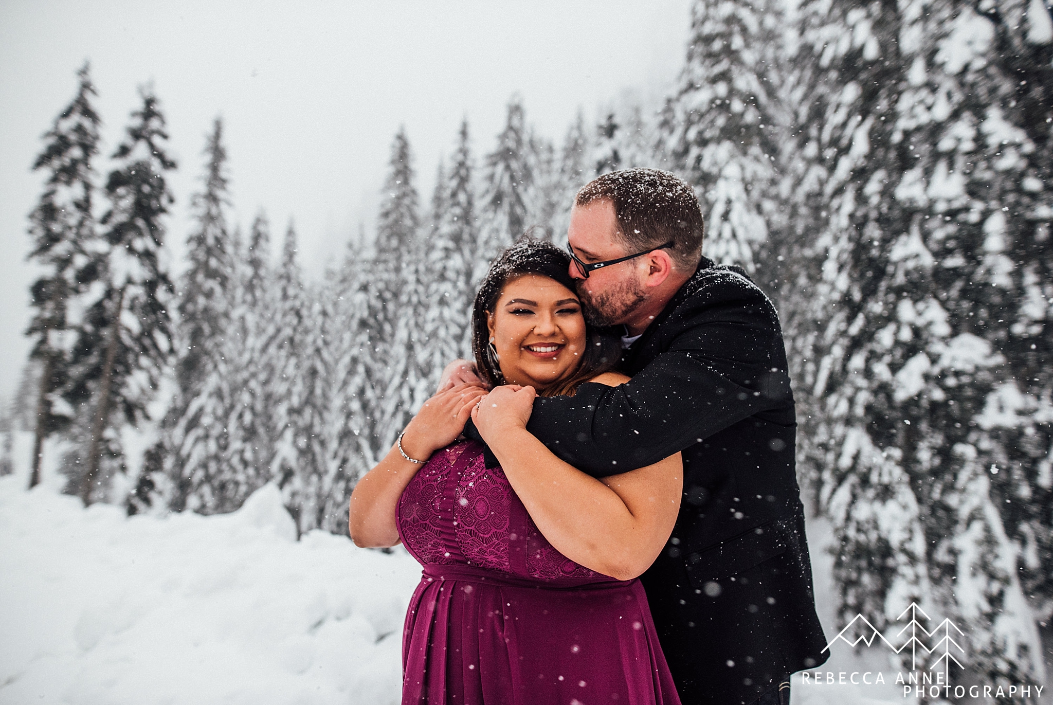 Snowy Rattlesnake Lake Engagement,Snoqualmie Pass Engagement,Snowy Engagemetn Session,Tacoma Engagement Photographer,Tacoma Engagement Photography,Seattle Engagement Photographer,Seattle Engagement Photography,Washington Engagement Photographer,Pacific Northwest Engagement Photographer,Seattle Engagement Photos,Tacoma Engagement Photos,