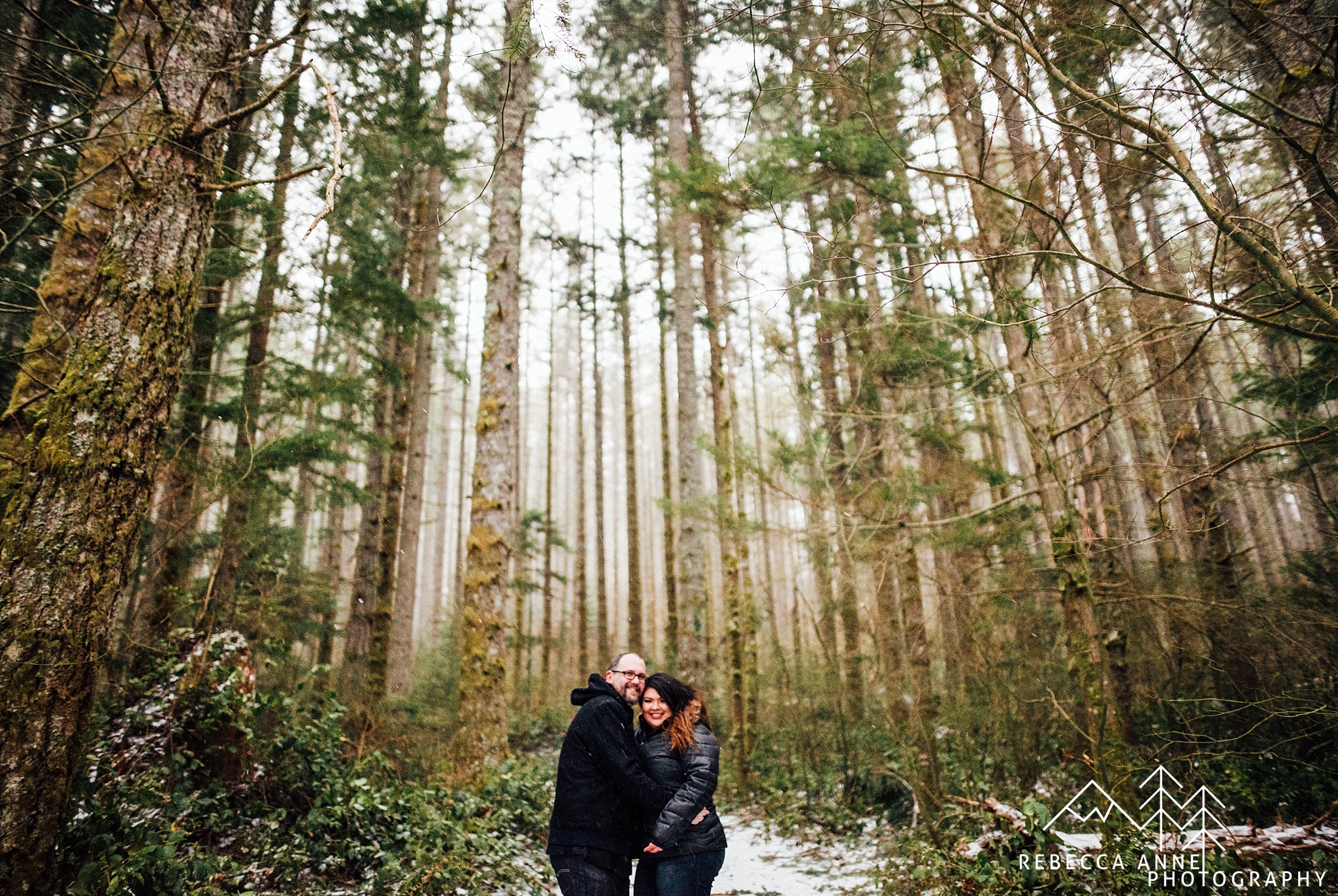 Snowy Rattlesnake Lake Engagement,Snoqualmie Pass Engagement,Snowy Engagemetn Session,Tacoma Engagement Photographer,Tacoma Engagement Photography,Seattle Engagement Photographer,Seattle Engagement Photography,Washington Engagement Photographer,Pacific Northwest Engagement Photographer,Seattle Engagement Photos,Tacoma Engagement Photos,
