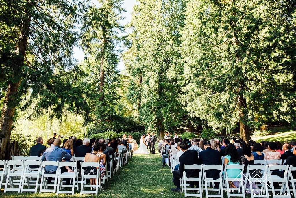 Chateau Lill is one of the beautiful outdoor wedding venues in Washington state.